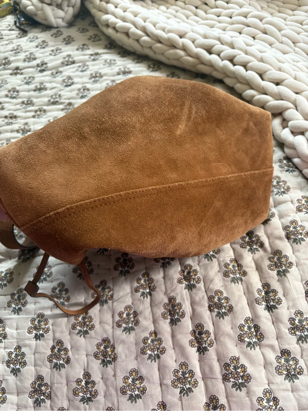 Madewell Suede Cinch Shoulder Bag Acorn Brown Fall Chic Staple Women’s